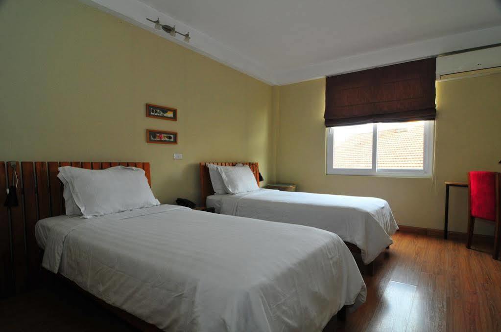 Iris Boutique Hotel Hanoj Exteriér fotografie
