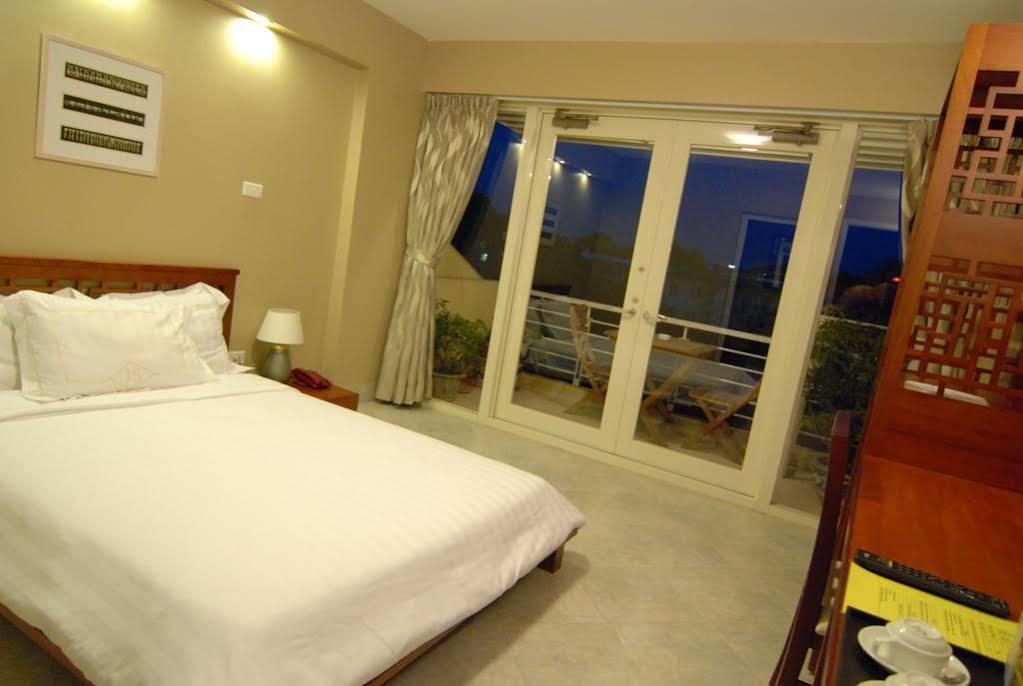 Iris Boutique Hotel Hanoj Exteriér fotografie